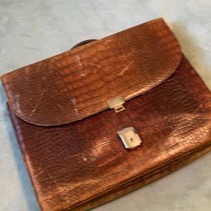 Men’s alligator (leather) attaché case